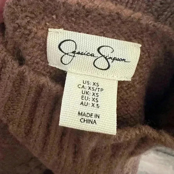 Jessica Simpson Cocoa Brown Sweater with Floral Accents, Size XS, Fall Winter - Picture 3 of 3